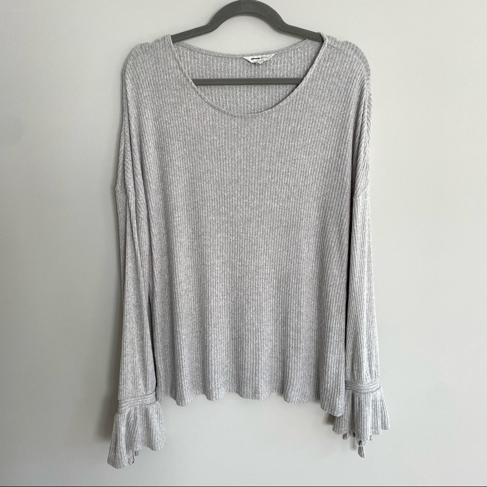 Lucky Brand Grey Ribbed Bell Sleeve Tie Wrist Size XL